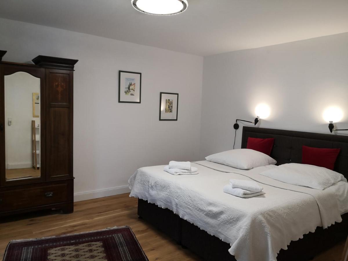 Fuenf Giebel Eck In Der Freiheit Am Ruhrtalradweg Hotel เวทเทอร์ ภายนอก รูปภาพ