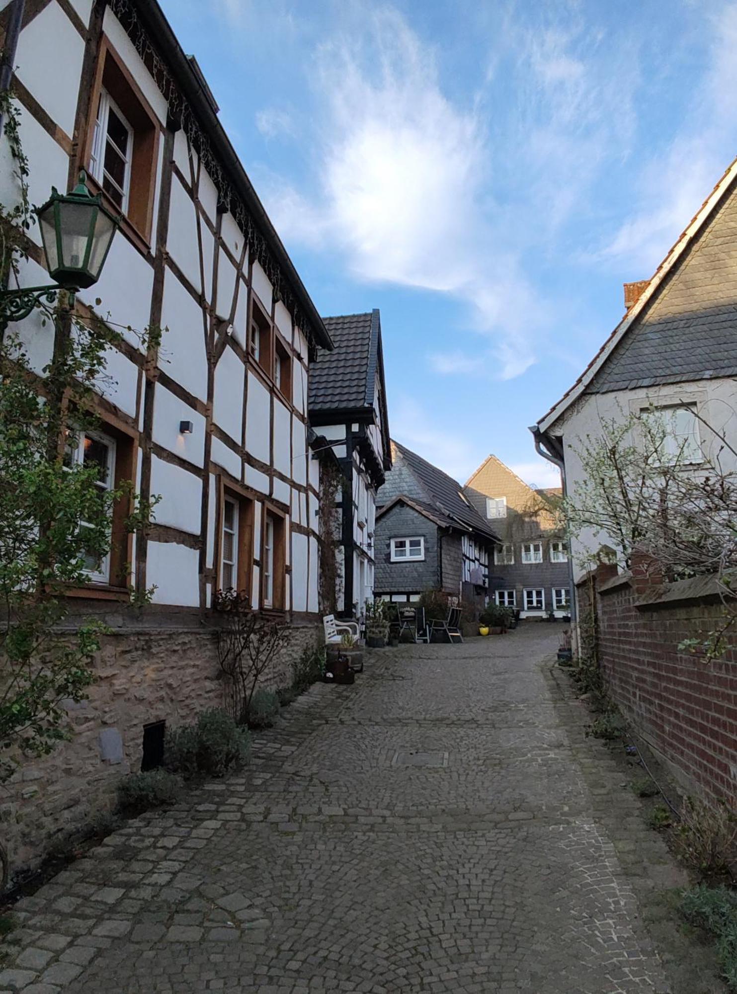 Fuenf Giebel Eck In Der Freiheit Am Ruhrtalradweg Hotel เวทเทอร์ ภายนอก รูปภาพ